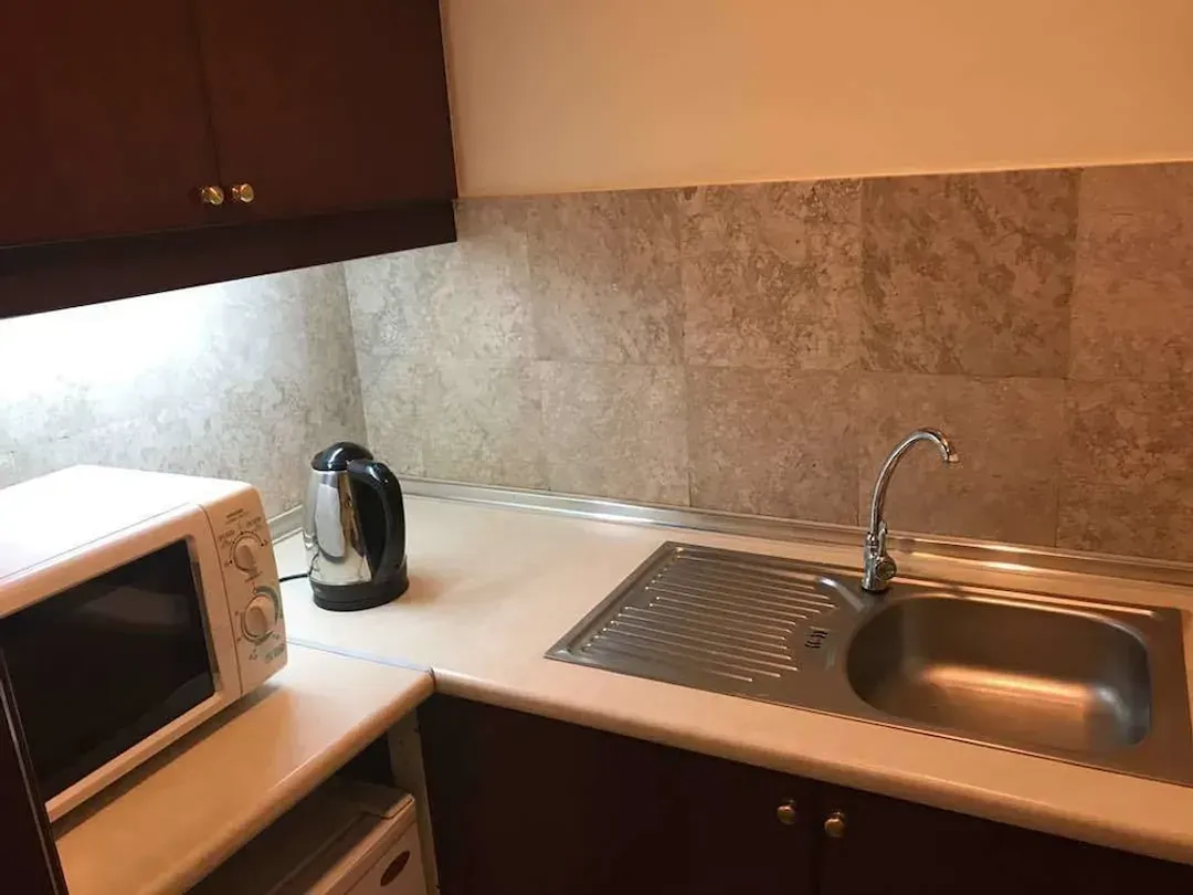 Private kitchenette