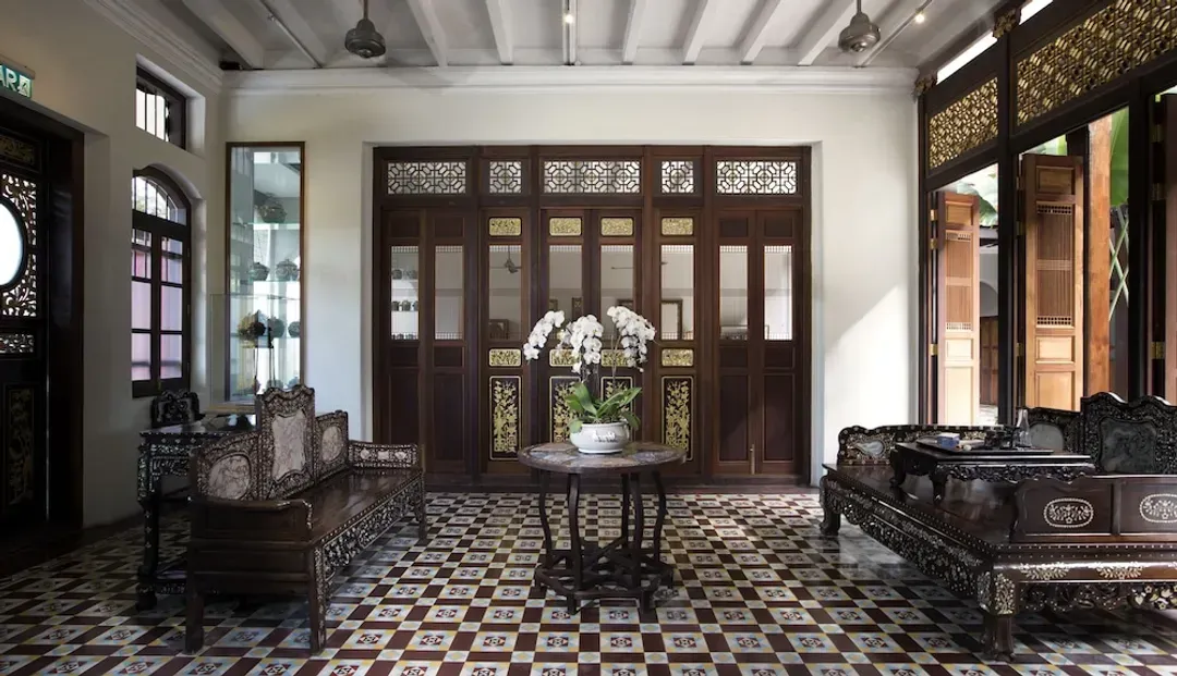 Lobby sitting area