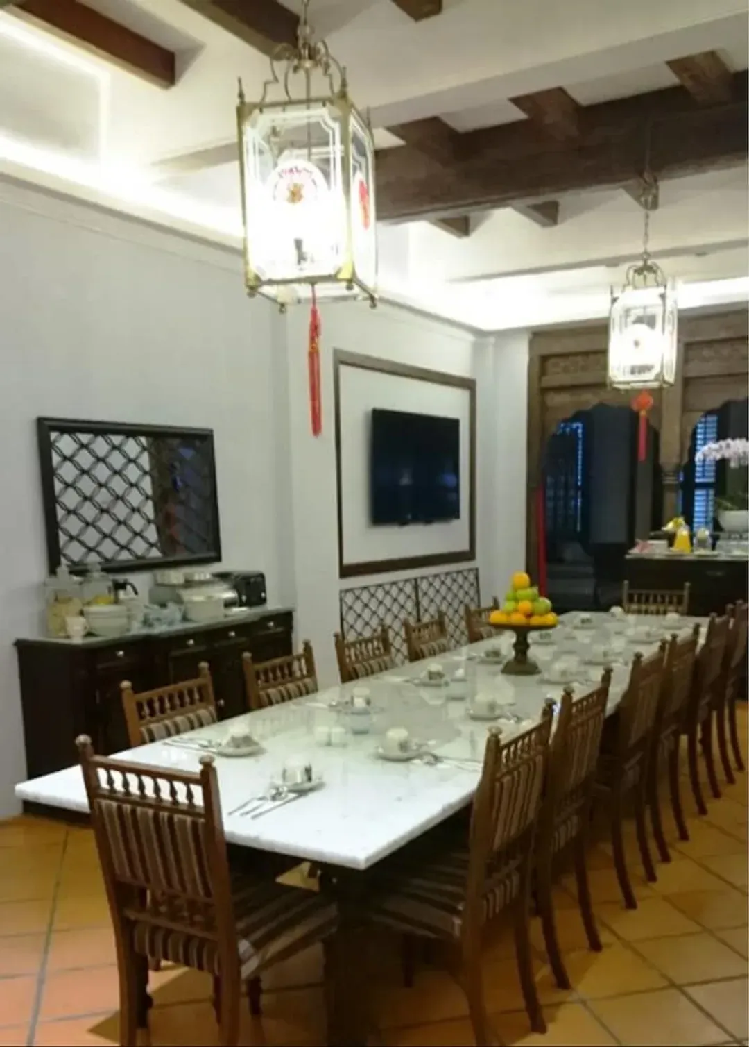 Breakfast area