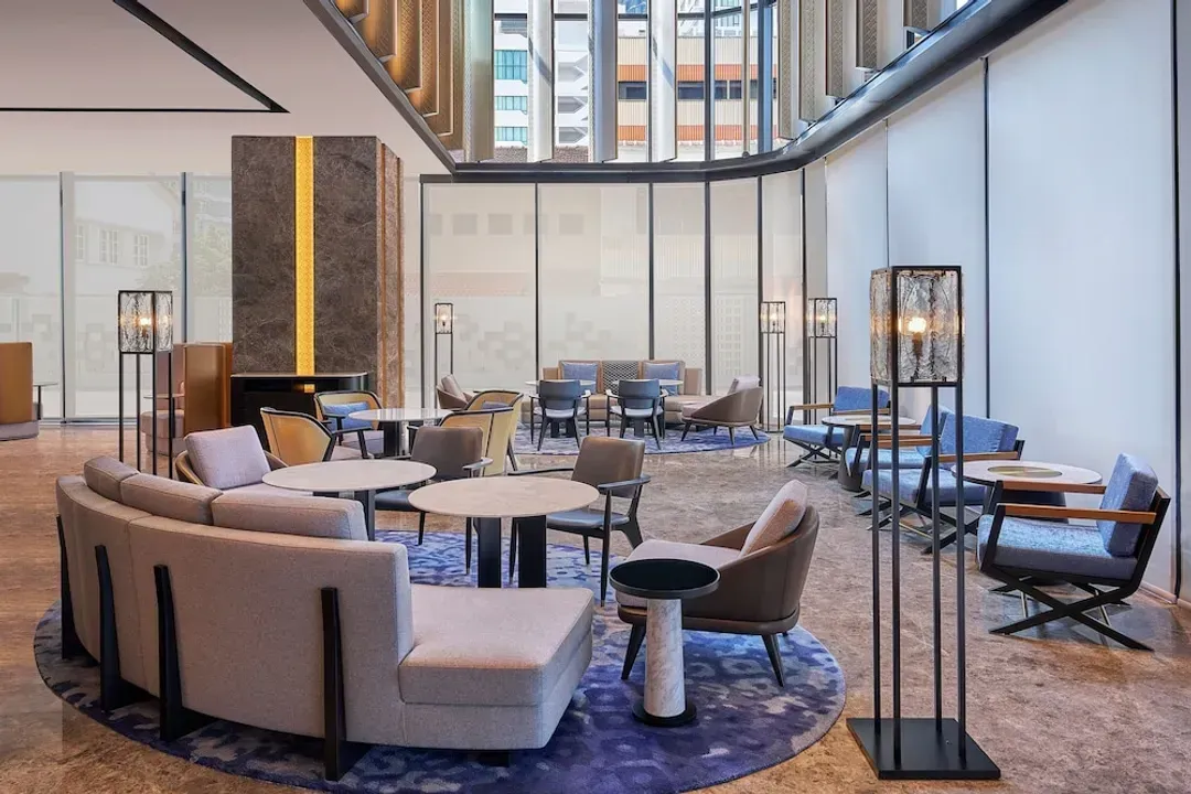 Lobby lounge