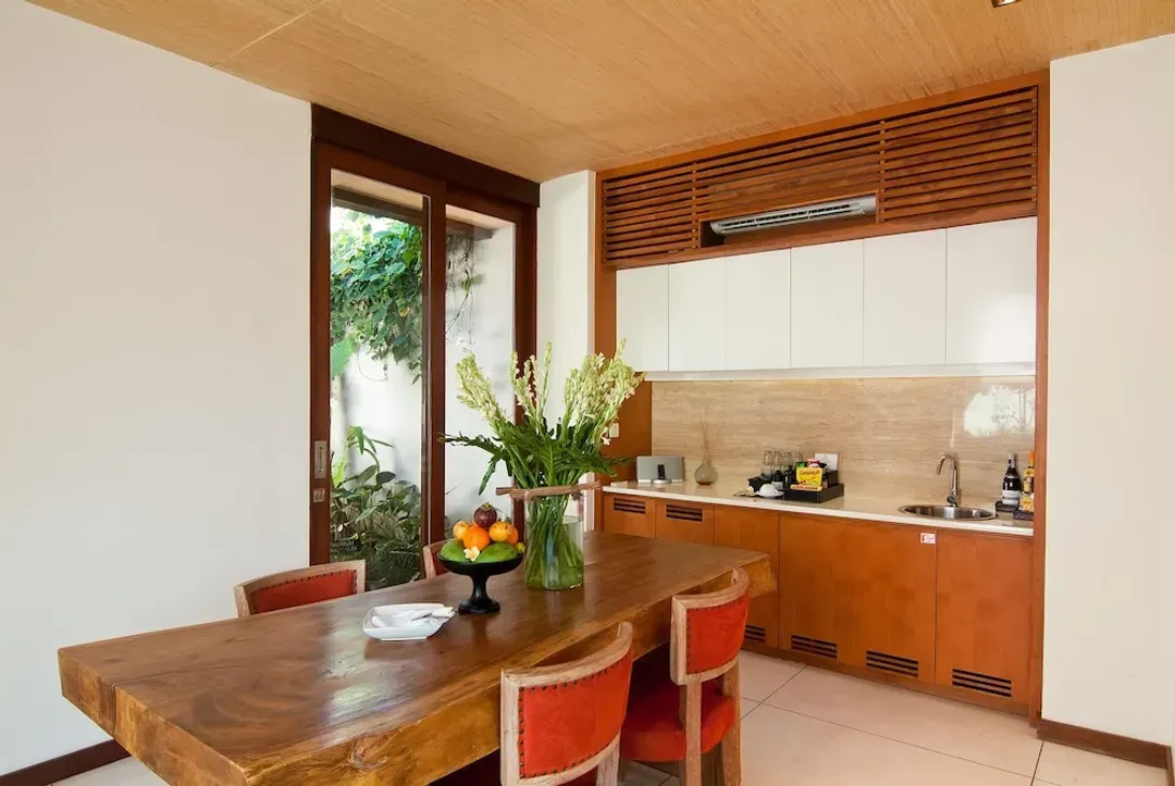 In-room dining