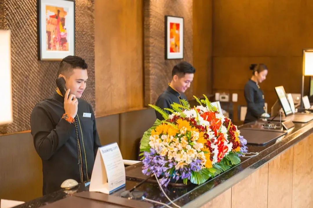 Concierge desk