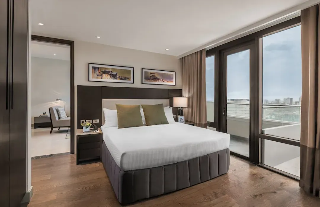 Room amenity