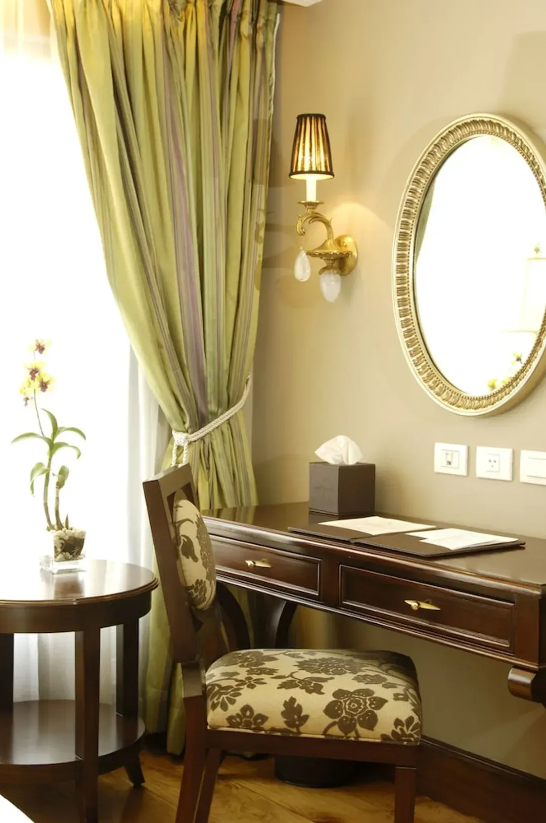 Room amenity