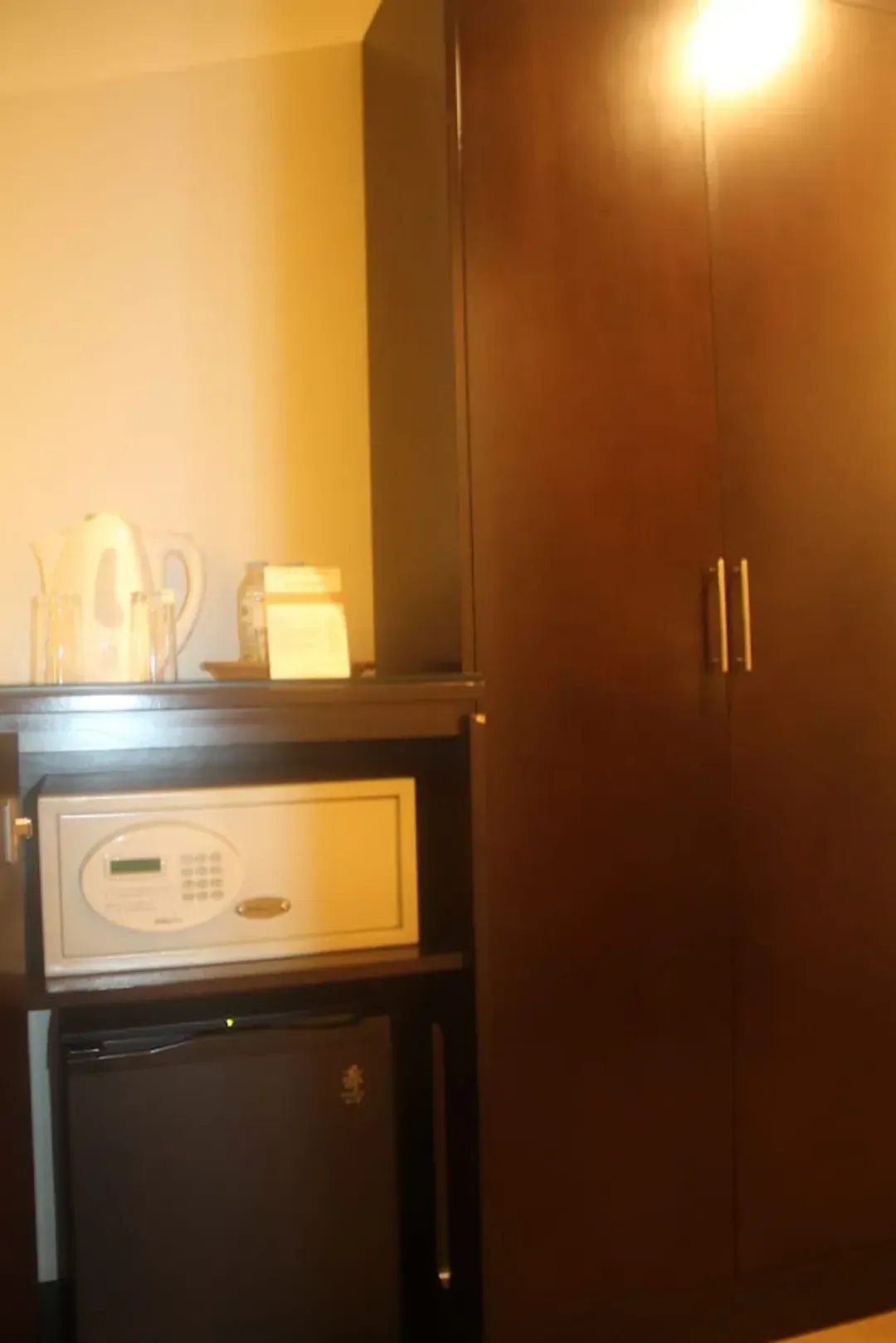 Room amenity