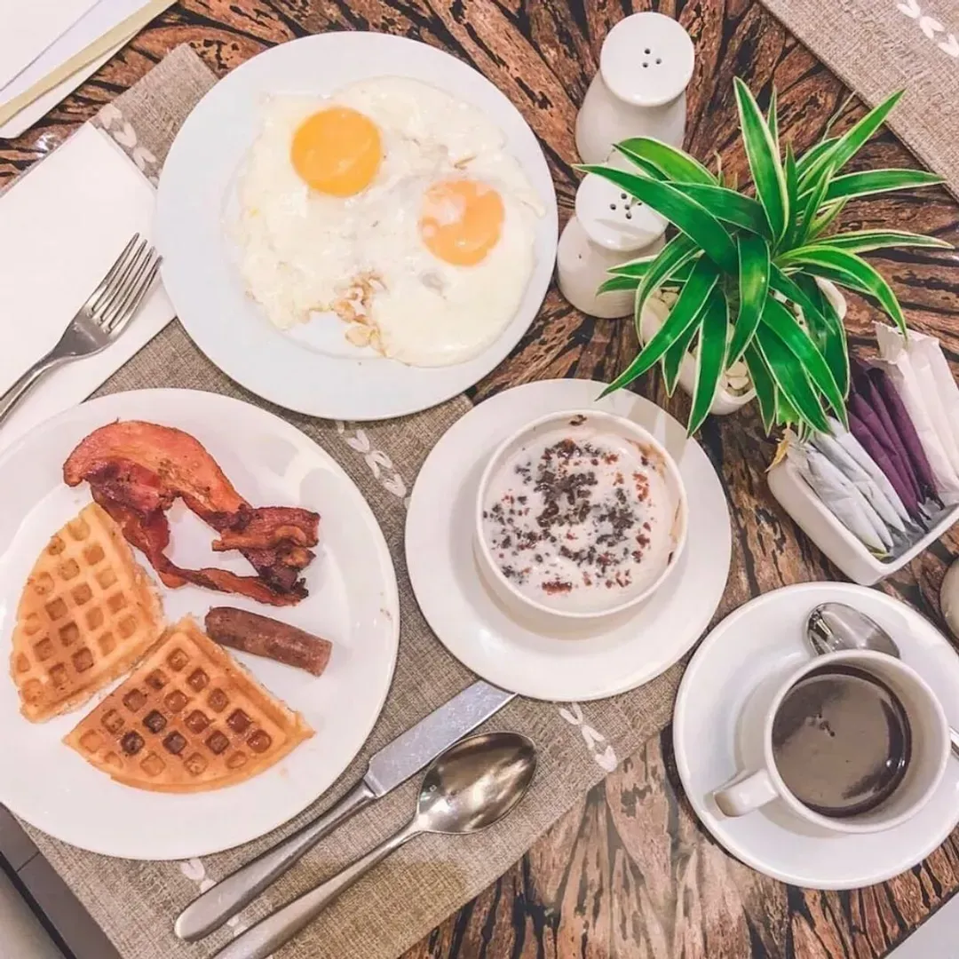 Breakfast meal