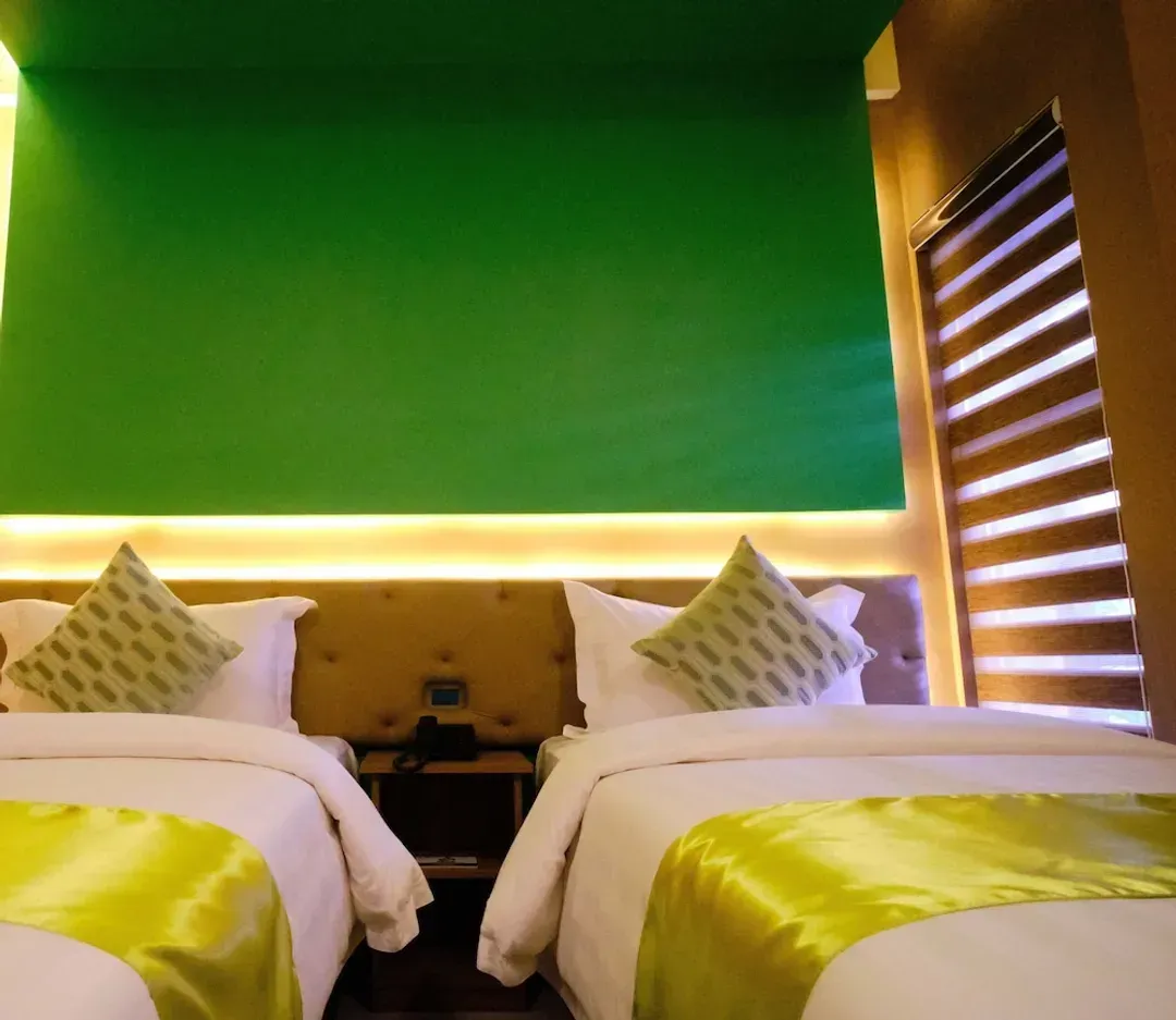 Room amenity