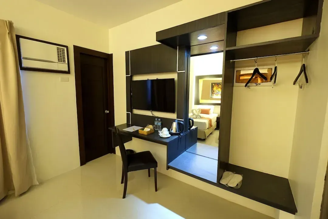 Room amenity