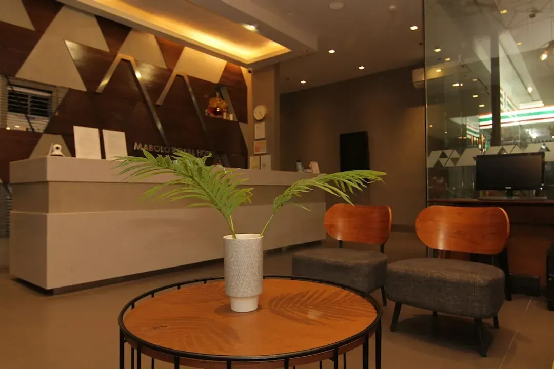 Concierge desk