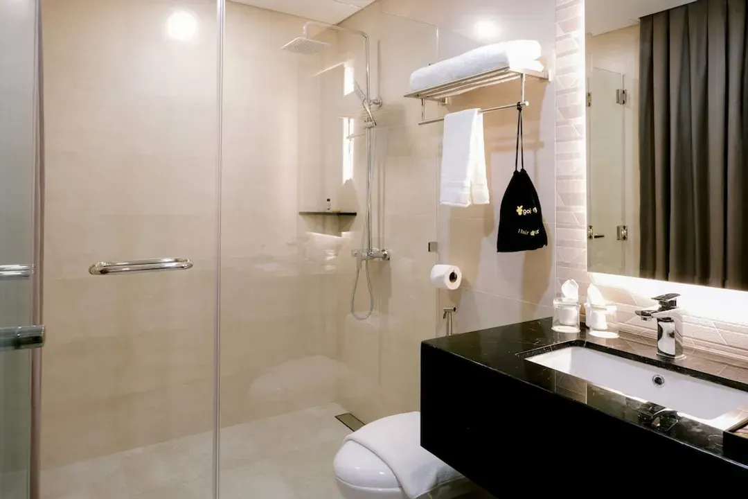 Bathroom amenities