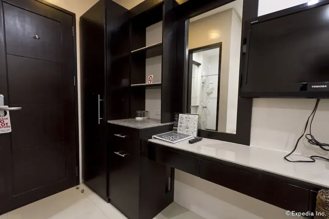 Room amenity