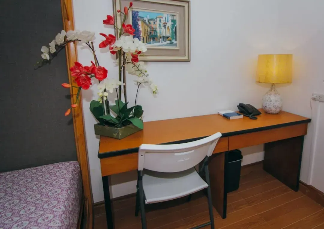 Room amenity