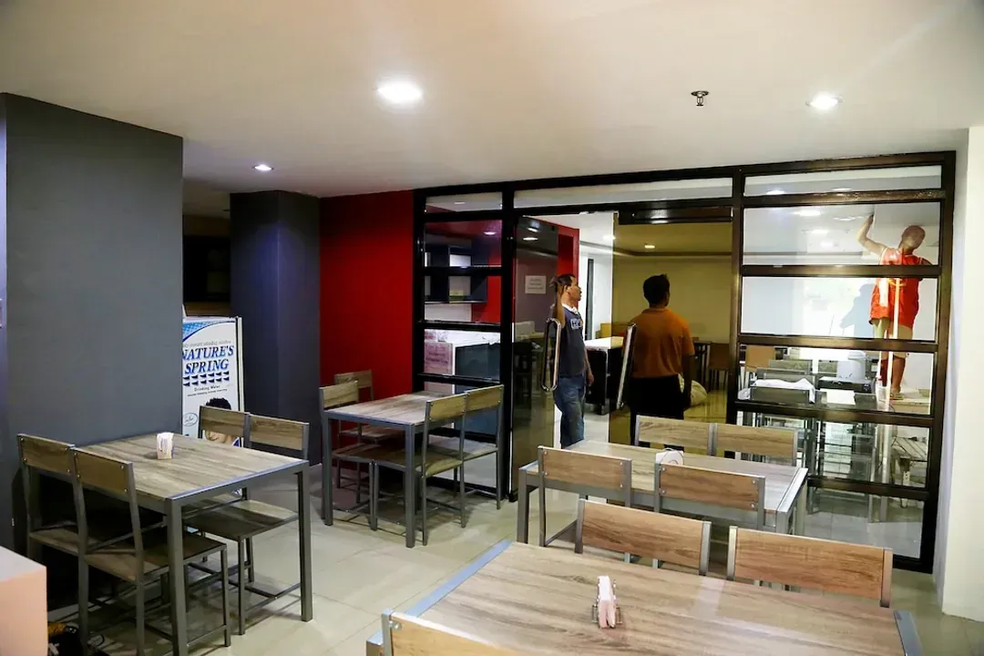 Coffee shop