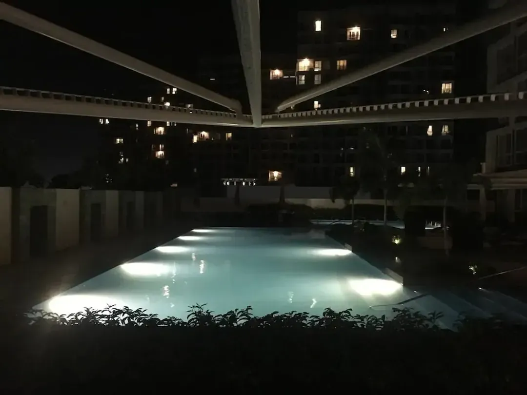Exercise/lap pool