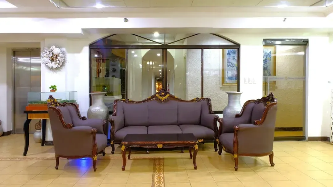 Lobby sitting area