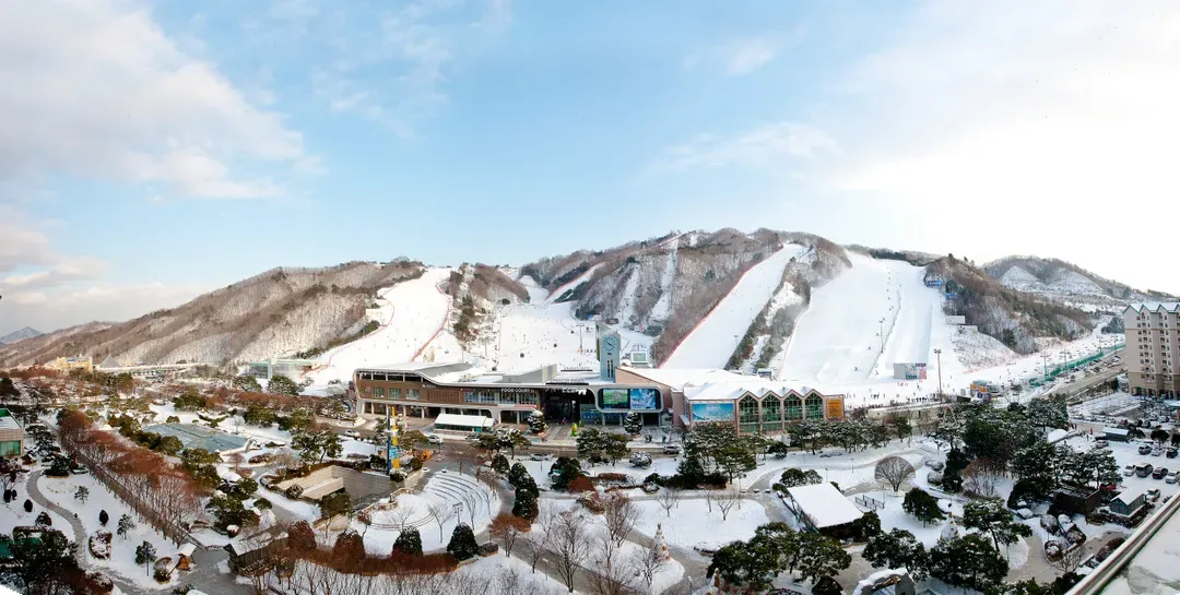 洪川大明維瓦爾第滑雪度假村