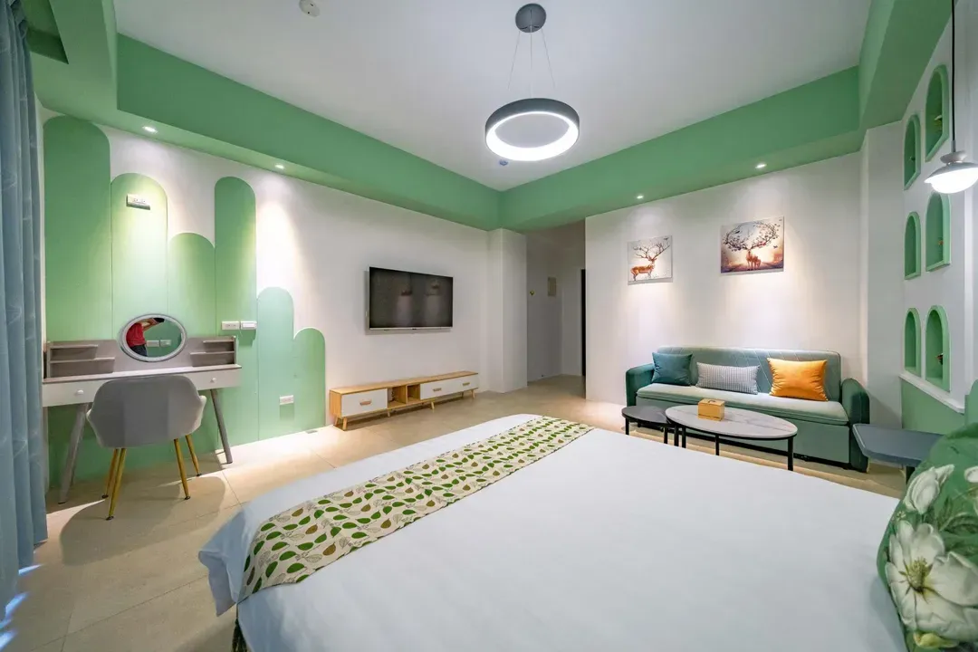 Xiusenshan Bed and Breakfast