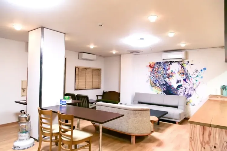 Hostel JAQ takamatsu - 香川県の宿泊施設をおすすめし、実際の旅行者