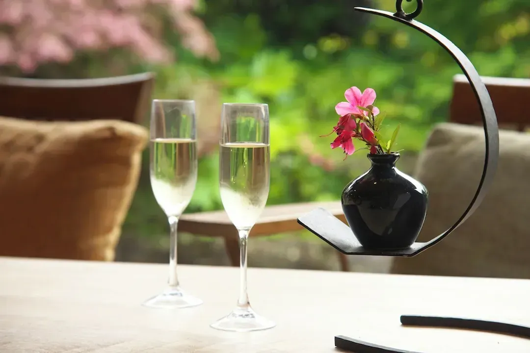 Champagne service