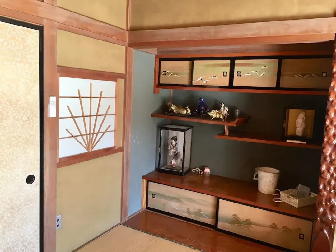 Room amenity