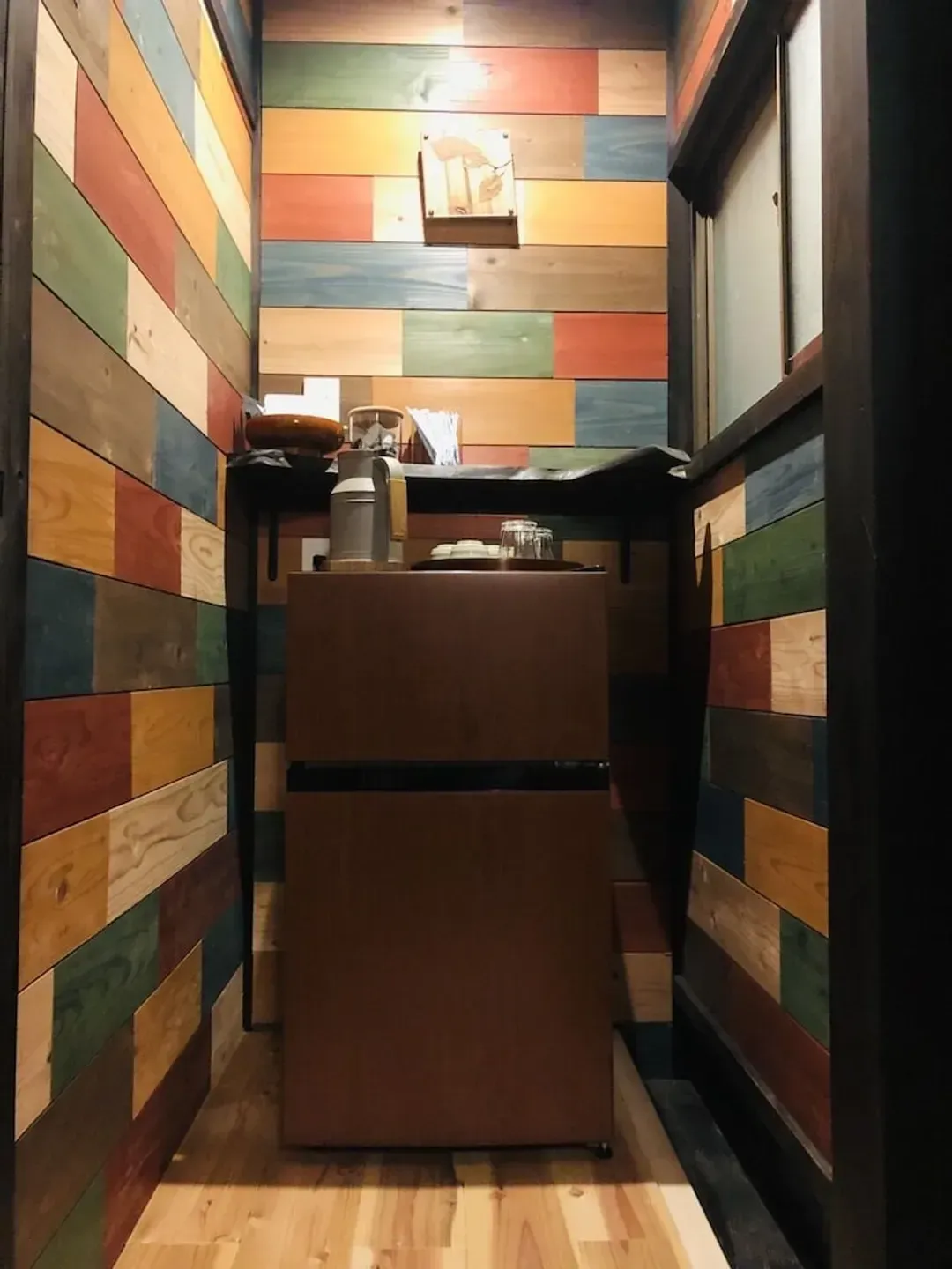 Mini-refrigerator