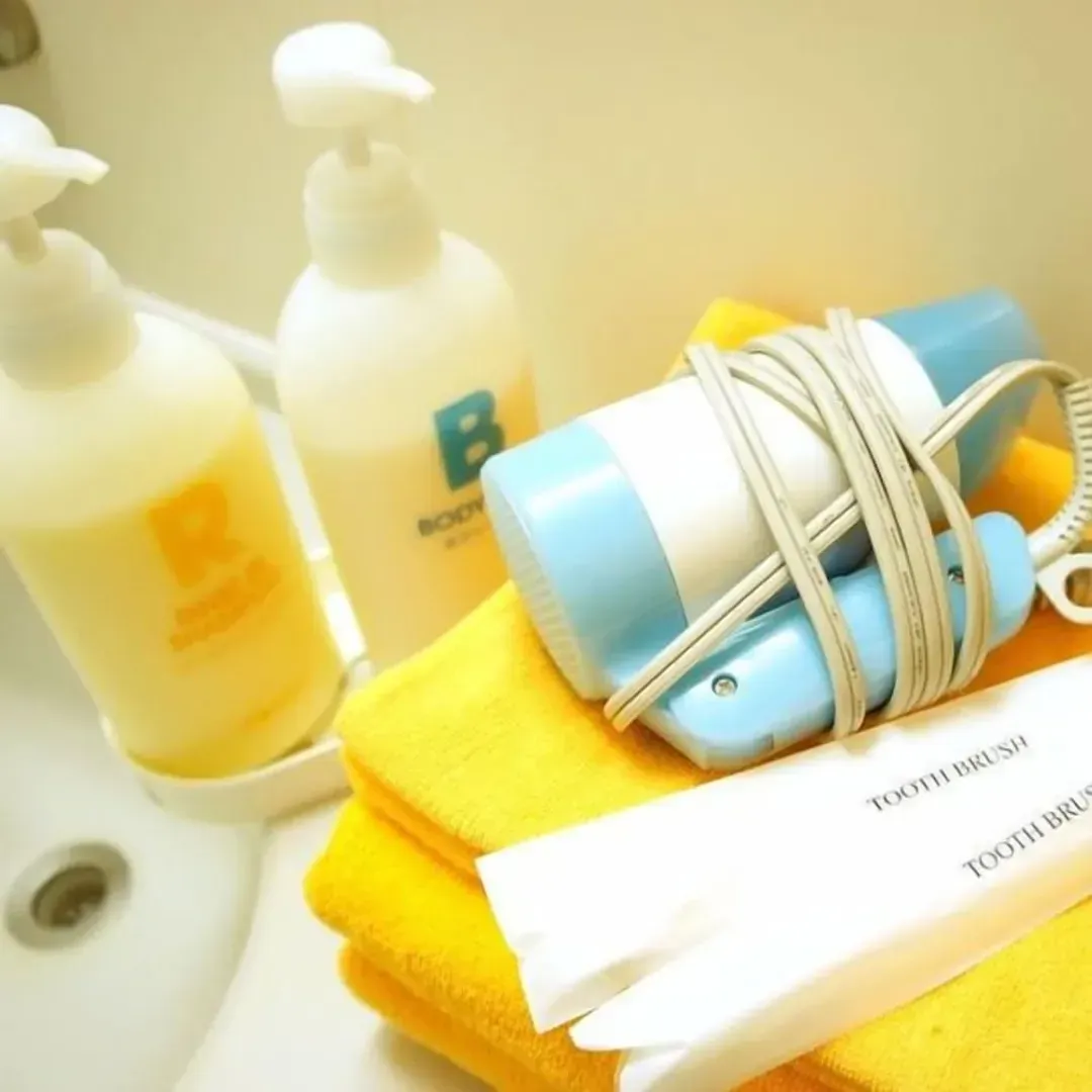 Bathroom amenities
