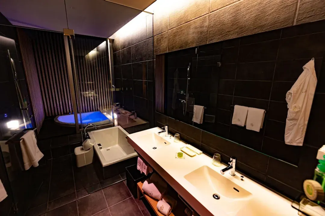 Room amenity
