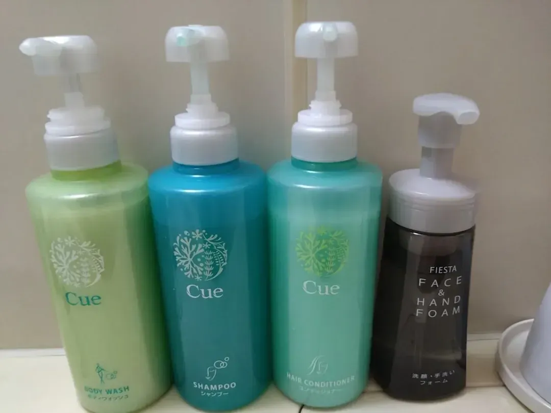 Bathroom amenities