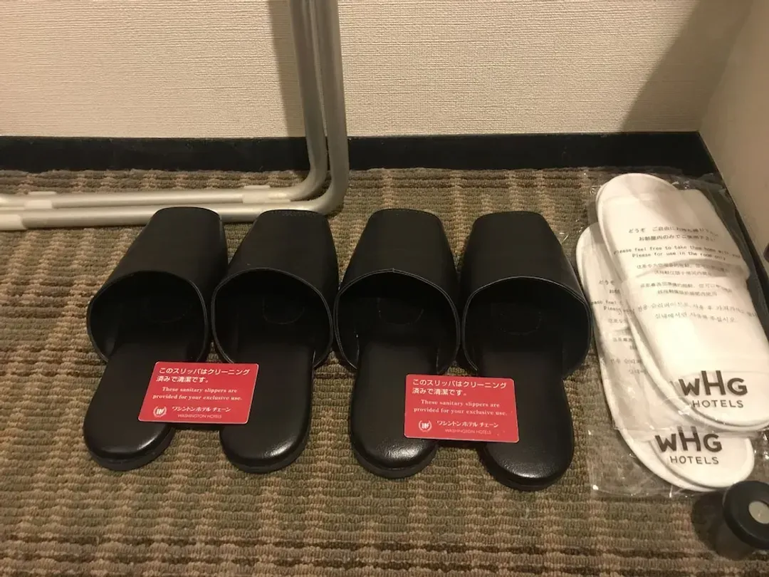 Room amenity