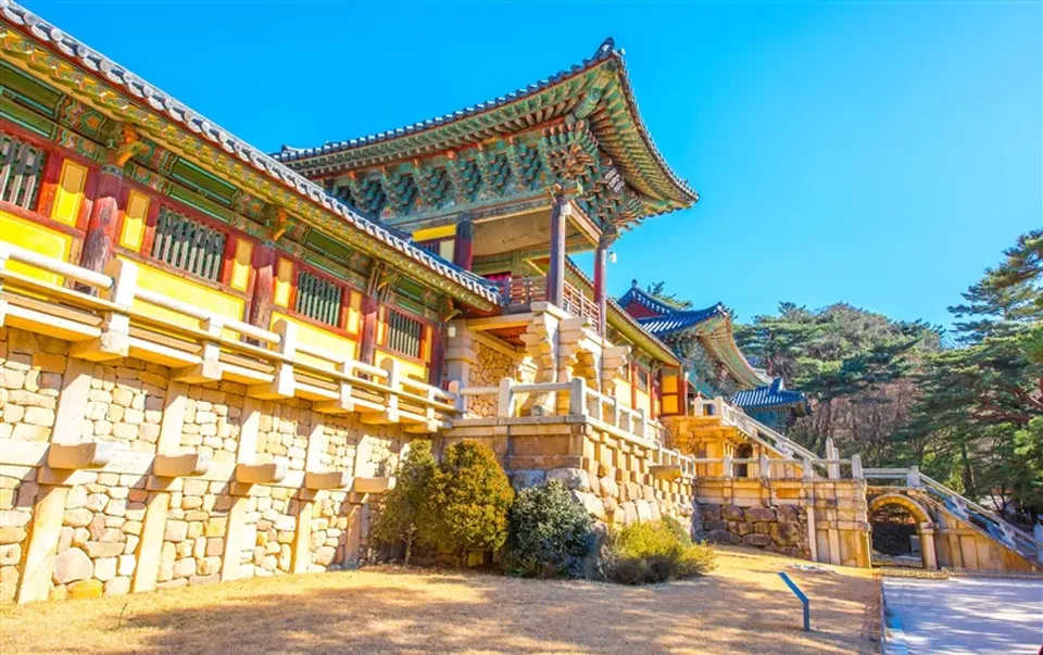 【旅展優惠釜山】升等一晚飯店、海雲台列車、紅白燈塔、超驚奇SpaceWalk、共生之手虎尾岬、夢幻夜景、五日、高雄-1