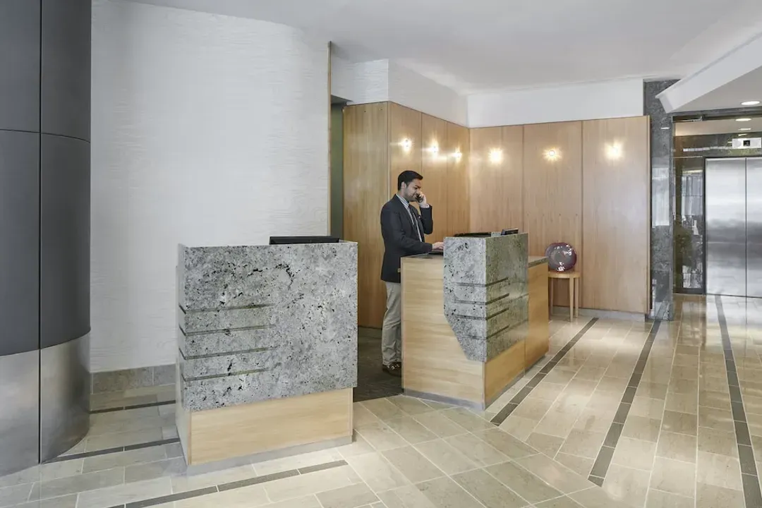Concierge desk