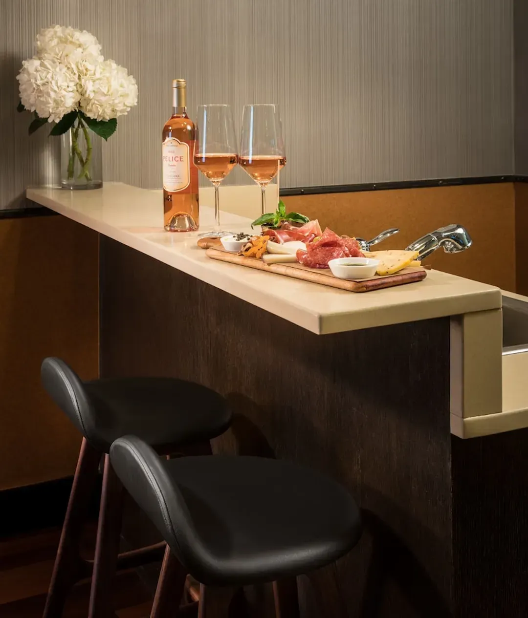 Private kitchenette