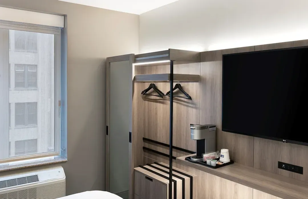 Room amenity