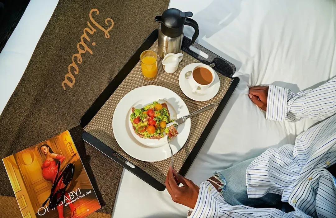 Room service - dining