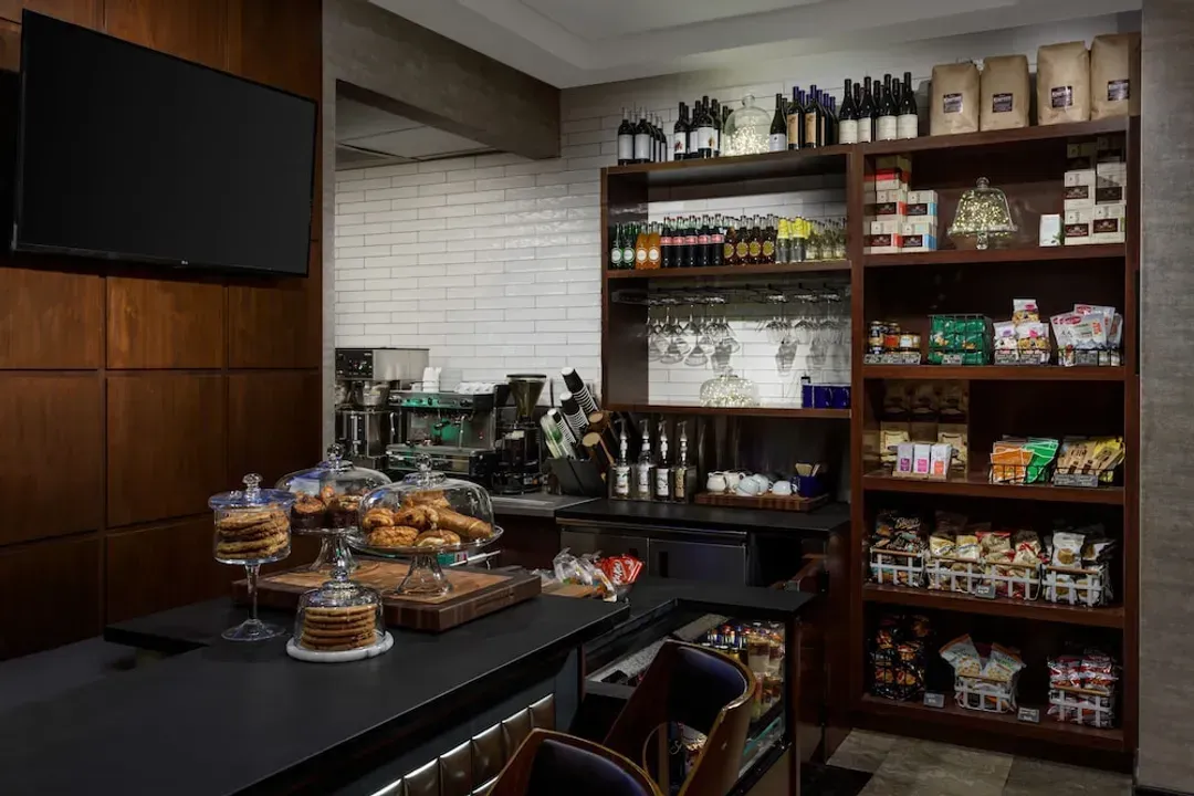 Snack bar
