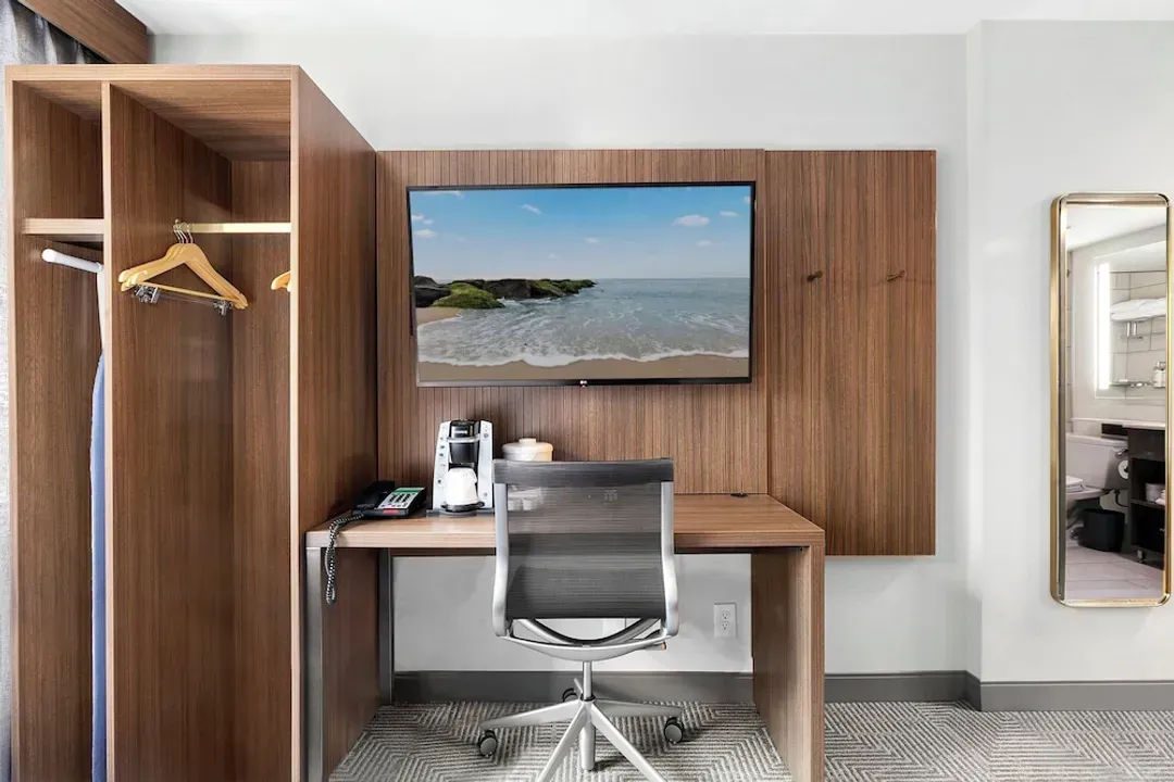 Room amenity