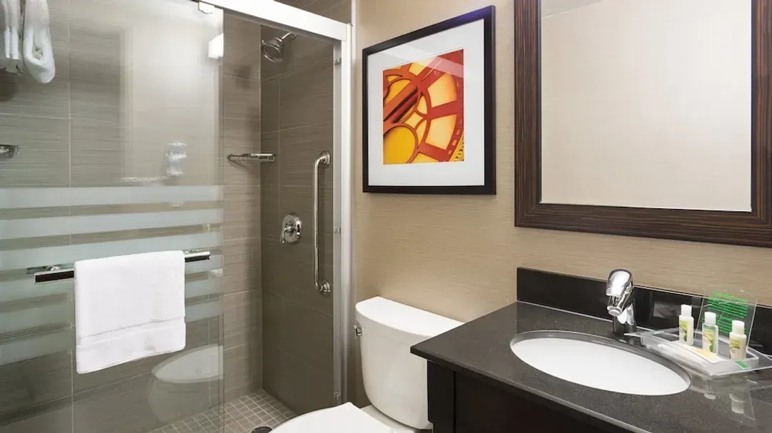 Room amenity