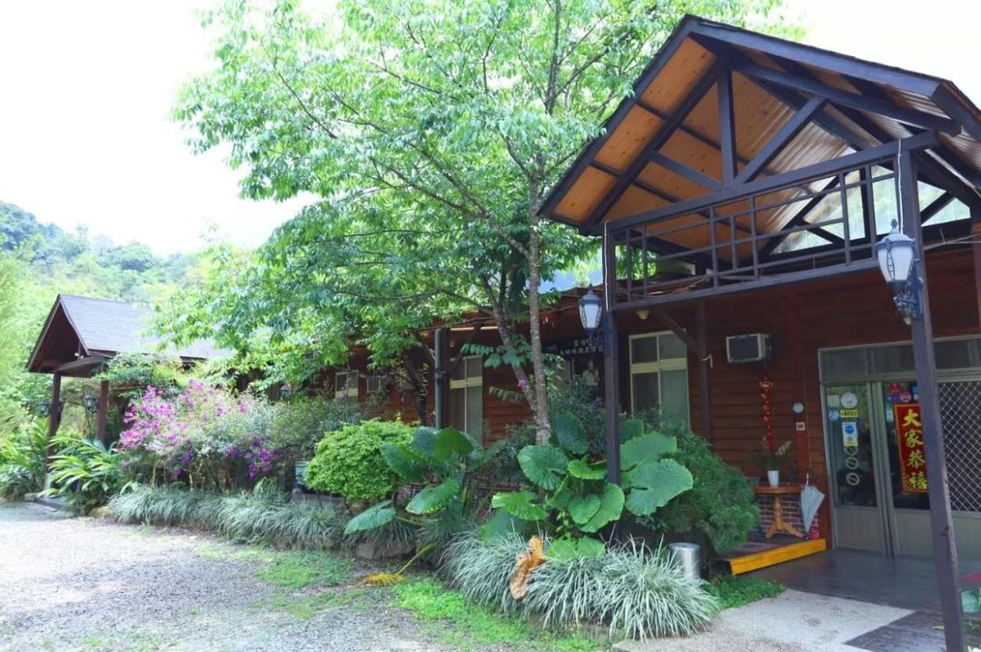 九族民宿渡假小屋 l 至九族只要2分鐘