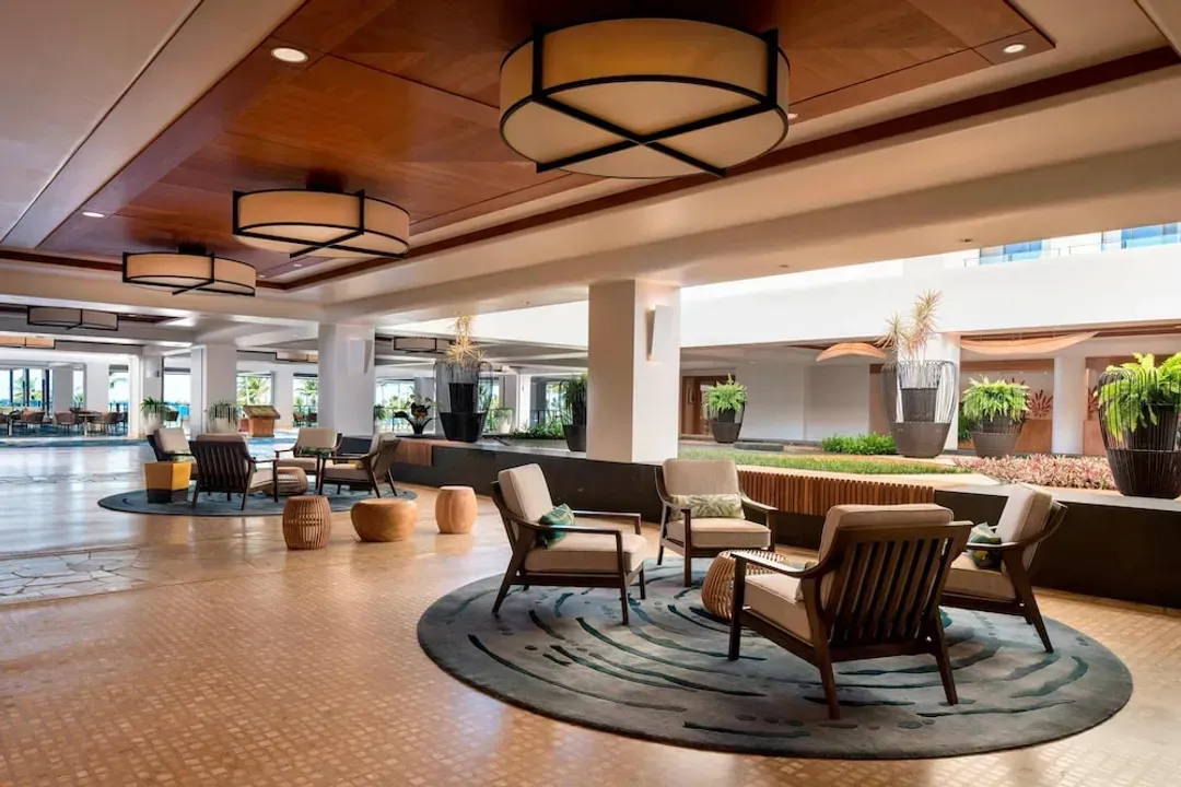 Lobby lounge