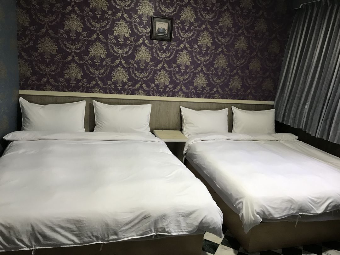 貴族旅社 l 近羅東夜市