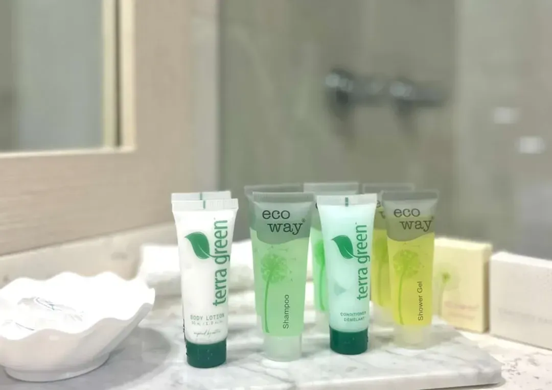 Bathroom amenities