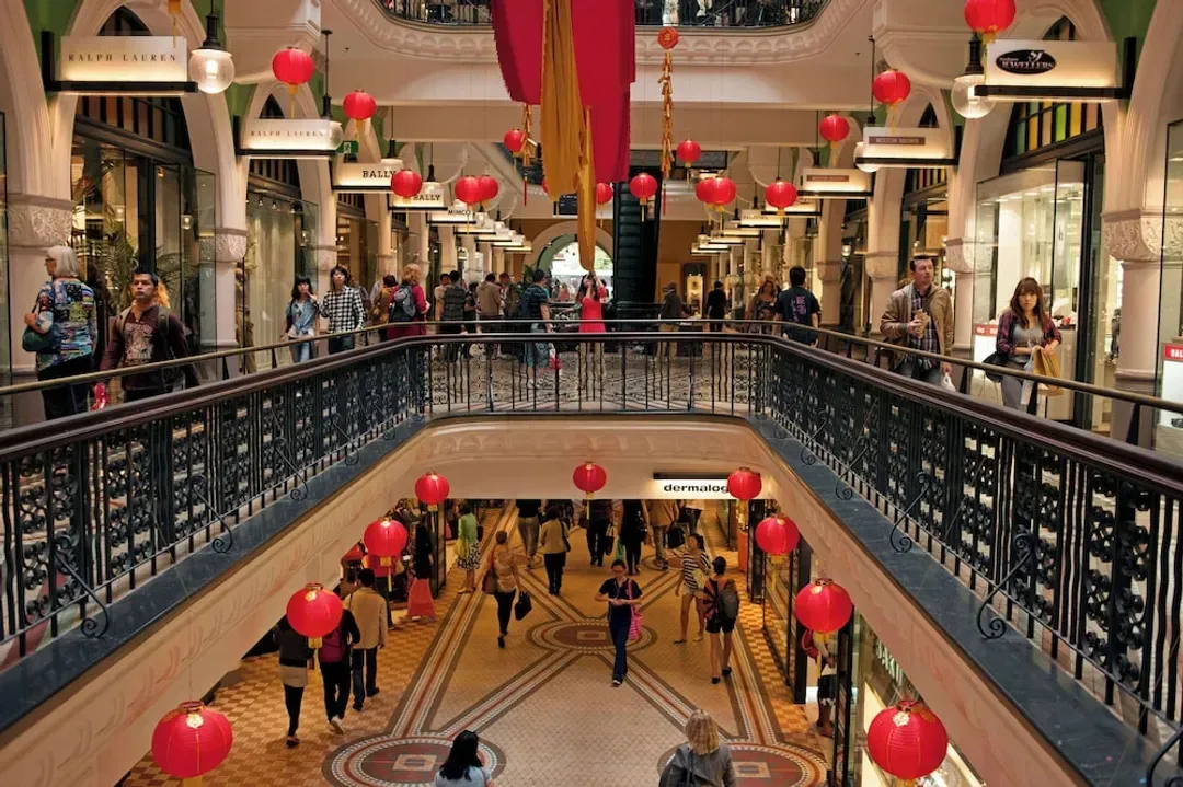 Shopping mall