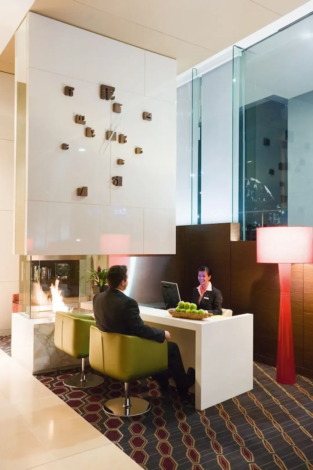 Concierge desk