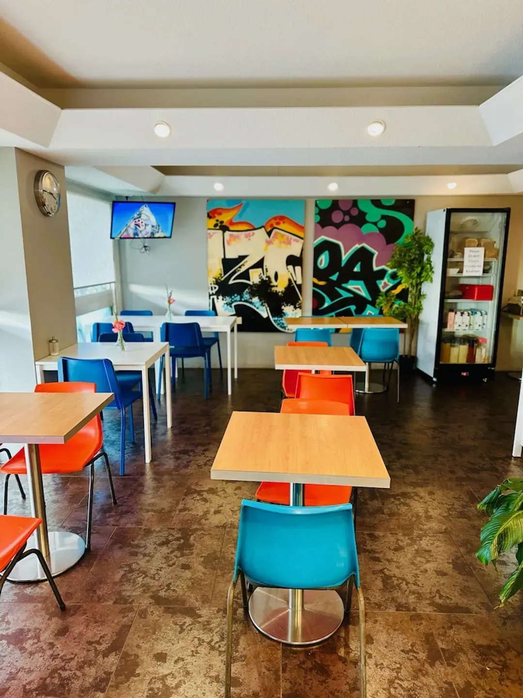 Breakfast area