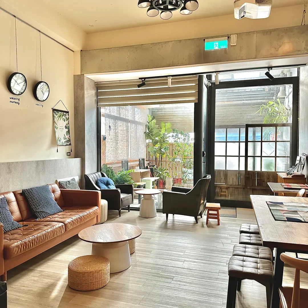 南投縣-猴子漫步 |近星月天空民宿 |南投包棟民宿 | 8-14人包棟