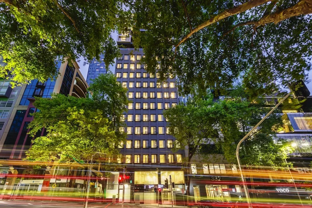Melbourne District-Brady Apartment Hotel Hardware Lane