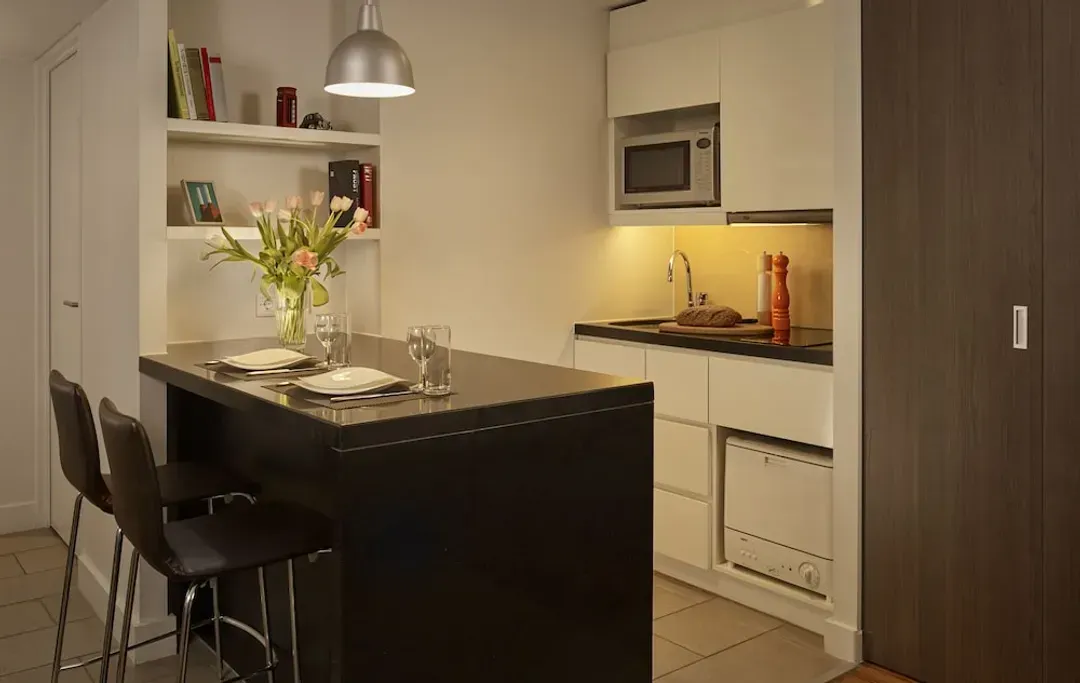 Private kitchenette