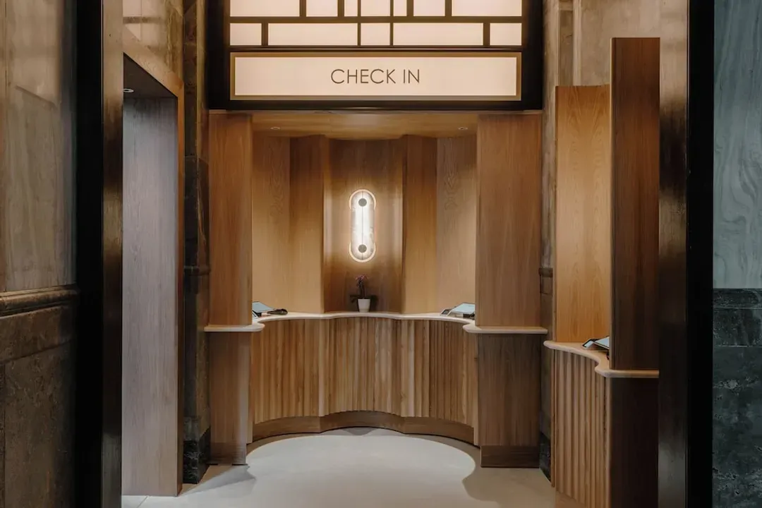 Check-in/check-out kiosk