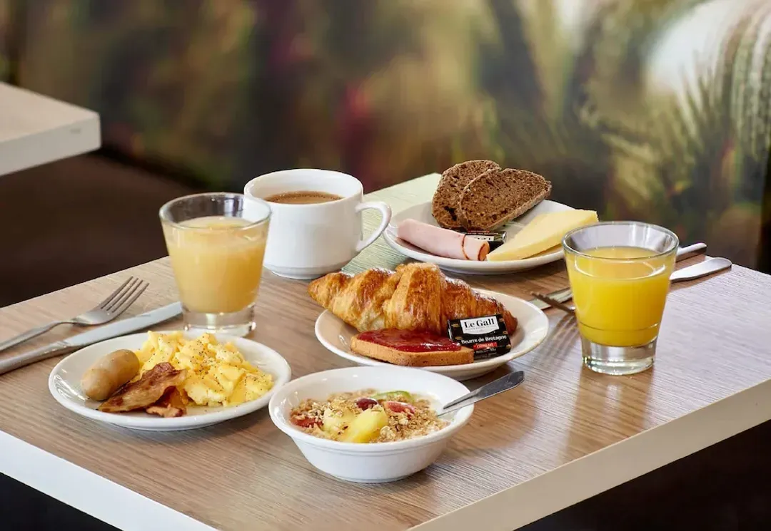 Breakfast buffet