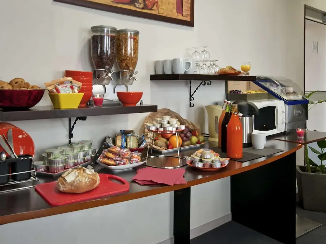 Breakfast area